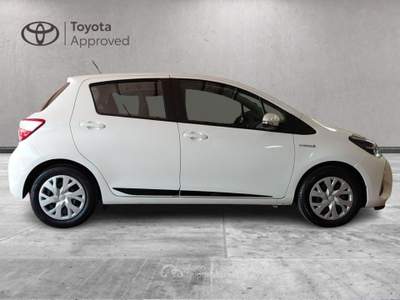 Toyota Yaris 1.5 Hybrid Active MY18 Bianco usata Cagliari