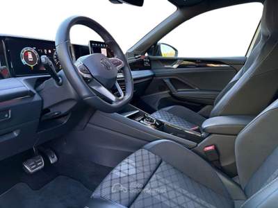 Volkswagen Tiguan 2.0 TSI 195KW R-Line Plus DSG 4MOTION Bianco usata Varese