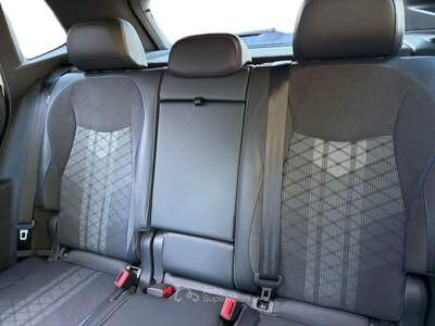Volkswagen Tiguan 2.0 TSI 195KW R-Line Plus DSG 4MOTION Bianco usata Varese