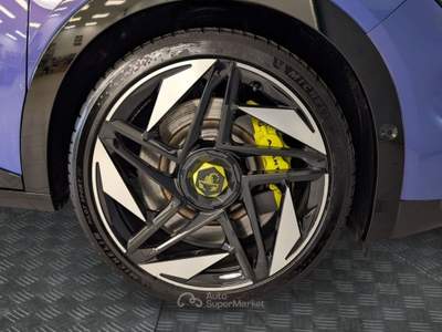Abarth 600e 600e 54kWh Scorpionissima 280cv Blu/Azzurro usata Fisciano