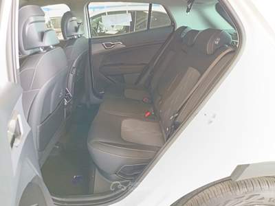 Kia Sportage 1.6 CRDi MHEV DCT7 Style Bianco usata Villaga