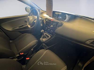 Lancia Ypsilon 1.3 Multijet 95cv Start&Stop Silver Beige usata MONOPOLI