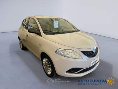 Lancia Ypsilon 1.3 Multijet 95cv Start&Stop Silver Beige usata MONOPOLI