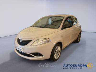Lancia Ypsilon 1.2 69cv GPL Ecochic Gold Beige usata MONOPOLI