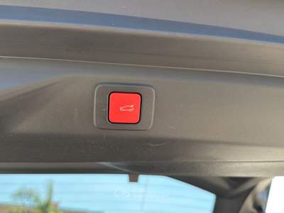 Peugeot 3008 PureTech Turbo 130 GT Grigio usata Cercola