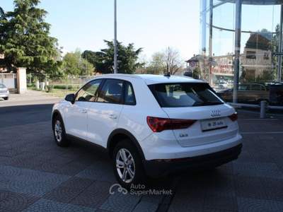 Audi Q3 35 TDI S tronic Business Bianco usata Nova Milanese