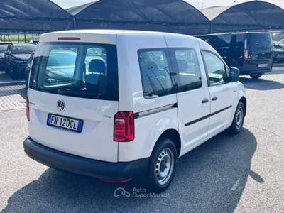 Volkswagen Caddy 2.0 TDI Furgone Business Kombi 5 Posti Bianco usata Pieve di Soligo