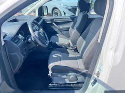 Volkswagen Caddy 2.0 TDI Furgone Business Kombi 5 Posti Bianco usata Pieve di Soligo