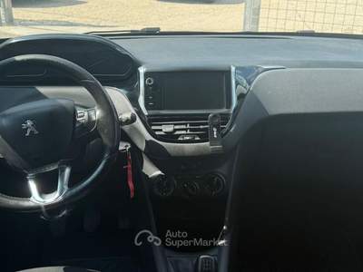 Peugeot 208 Utilitaria usata Marcianise