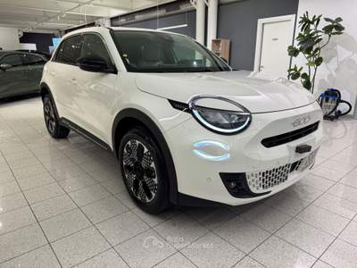 Fiat 600 600 1.2 hybrid La Prima Bianco usata Piombino Dese