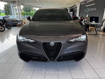Alfa Romeo Stelvio Stelvio 2.2 t Veloce Q4 210cv auto Grigio usata Piombino Dese
