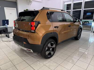 Fiat Grande Panda Grande Panda 1.2 hybrid La Prima 110cv edct Bronzo usata Piombino Dese