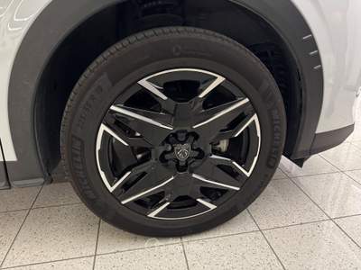 Peugeot 3008 3008 1.2 hybrid GT 145cv e-dcs6 Bianco usata Piombino Dese