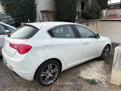 Alfa Romeo Giulietta Alfa Romeo Giulietta 2014 Bianco usata Corropoli