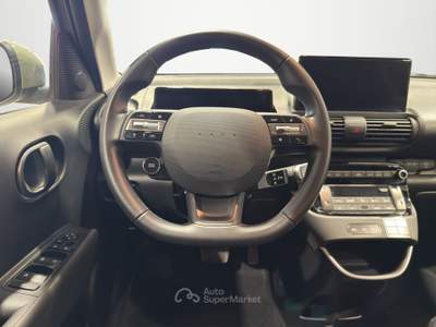 Hyundai Inster  49 kwh xclass+ap Verde usata Firenze
