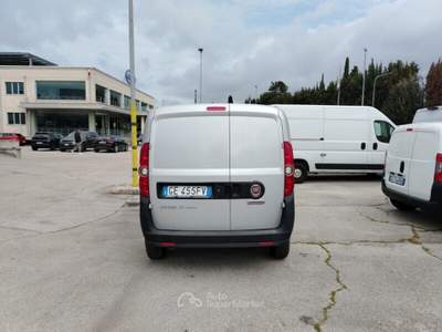 Fiat Doblò Doblò 1.6 MJT 120CV S&S PL-TN Cargo Maxi Lounge Argento usata MONTE URANO