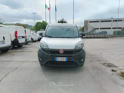 Fiat Doblò Doblò 1.6 MJT 120CV S&S PL-TN Cargo Maxi Lounge Argento usata MONTE URANO