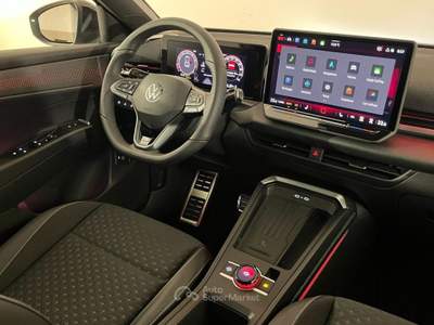 Volkswagen T-Roc 1.5 etsi R-Line 150cv dsg Rosso usata Dogana