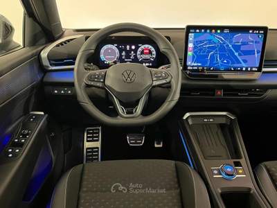 Volkswagen T-Roc 1.5 etsi R-Line 150cv dsg Rosso usata Dogana