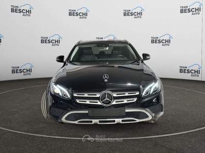 Mercedes-Benz Classe E E220d 4MATIC Auto All-Terrain  AMG Line Nero usata Lonato del Garda