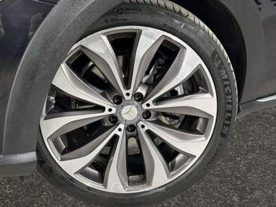 Mercedes-Benz Classe E E220d 4MATIC Auto All-Terrain  AMG Line Nero usata Lonato del Garda
