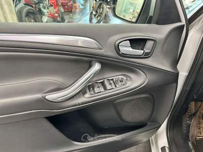 Ford Galaxy Powershift New Titanium Argento usata Valmontone