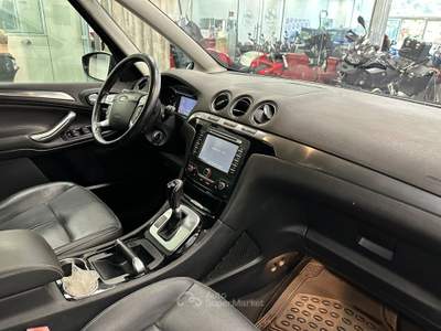 Ford Galaxy Powershift New Titanium Argento usata Valmontone