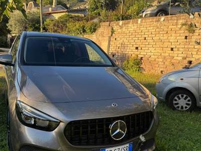 Mercedes-Benz Classe B B 180 d Automatic Sport Grigio usata Valmontone