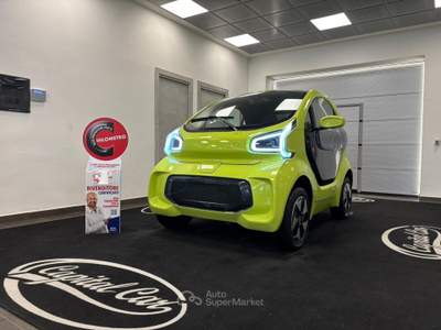 XEV Yoyo  Giallo usata Valmontone