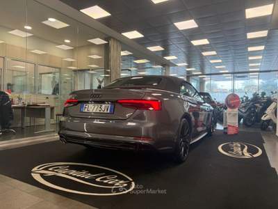 Audi A5 Cabrio 2.0 TDI 190 CV quattro S tronic Sport Grigio usata Valmontone