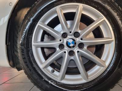 BMW Serie 2 Active Tourer 216d Cambio Automatico Bianco usata larciano