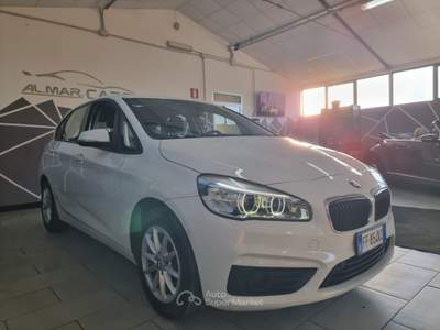 BMW Serie 2 Active Tourer 216d Cambio Automatico Bianco usata larciano