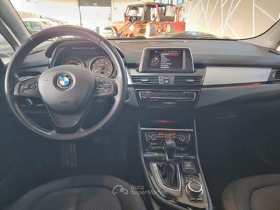 BMW Serie 2 Active Tourer 216d Cambio Automatico Bianco usata larciano