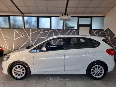 BMW Serie 2 Active Tourer 216d Cambio Automatico Bianco usata larciano