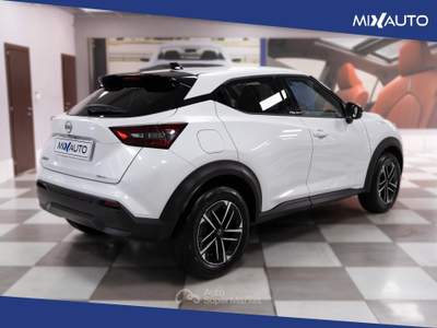 Nissan Juke 1.0 DIG-T N-Connecta 114CV DCT Bianco usata Latina