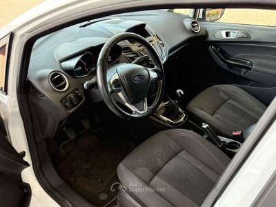 Ford Fiesta Ford Fiesta 1.5 TDCi Titanium AUTOCARRO DISTRIBUZIONE ESEGUITA #10331 Bianco usata Alessandria