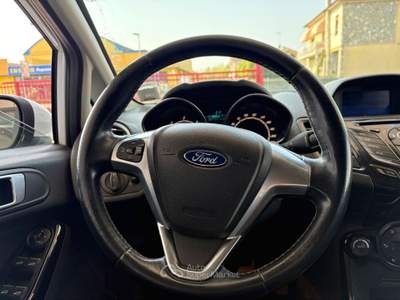 Ford Fiesta Ford Fiesta 1.5 TDCi Titanium AUTOCARRO DISTRIBUZIONE ESEGUITA #10331 Bianco usata Alessandria