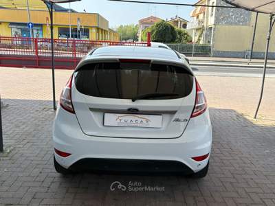 Ford Fiesta Ford Fiesta 1.5 TDCi Titanium AUTOCARRO DISTRIBUZIONE ESEGUITA #10331 Bianco usata Alessandria