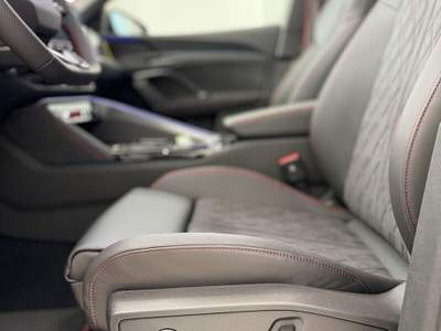 Audi Q5 Sportback 204 cv Tetto/cerchi21/Tappezzeria Sport (Super offerta) Grigio usata San Felice a Cancello