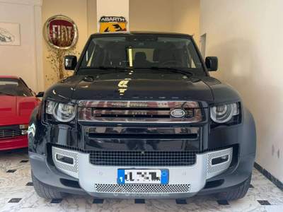 Land Rover Defender VII  90 3.0d i6 mhev SE awd 200cv auto/Unico Proprietario/iva esposta/full pelle/cerchi neri 20"/da vetrina! Nero usata Torino