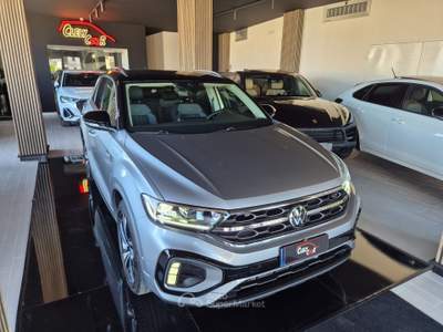 Volkswagen T-Roc SCR 150 CV DSG R-Line Argento usata Marano di Napoli