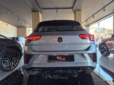 Volkswagen T-Roc SCR 150 CV DSG R-Line Argento usata Marano di Napoli