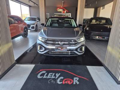Volkswagen T-Roc SCR 150 CV DSG R-Line Argento usata Marano di Napoli