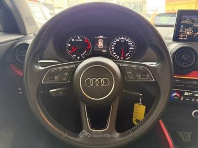 Audi Q2 Audi Q2 30 TSI S tronic Identity Black (85kw) Grigio usata MARANO DI NAPOLI