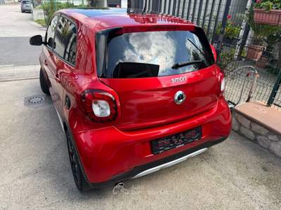 Smart ForFour 90 0.9 Turbo twinamic CROSSTOWN Rosso usata CURTI