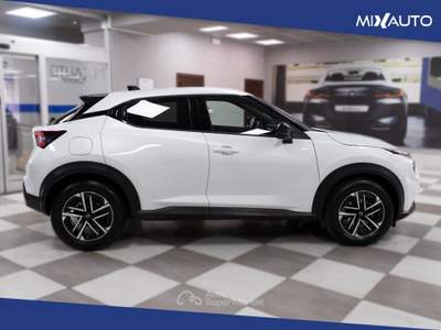 Nissan Juke 1.0 DIG-T N-Connecta 114CV DCT Bianco usata Latina