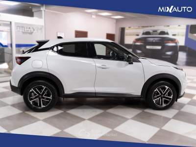 Nissan Juke 1.0 DIG-T N-Connecta 114CV DCT Bianco usata Latina