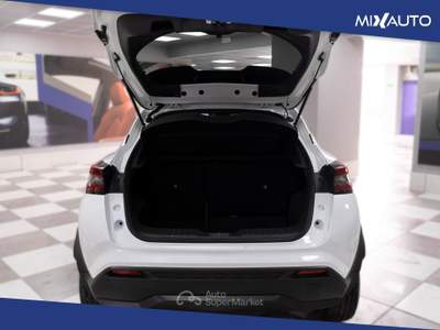 Nissan Juke 1.0 DIG-T N-Connecta 114CV DCT Bianco usata Latina