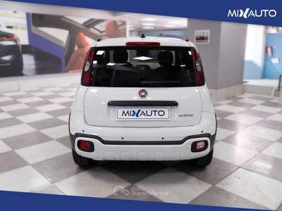 Fiat Panda Pandina Cross 1.0 Firefly Hybrid S&amp;S 70CV Bianco usata Latina
