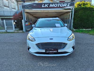 Ford Focus Focus 1.5 EcoBlue 120 CV automatico SW Business Co-Pilot Bianco usata Ferrara
